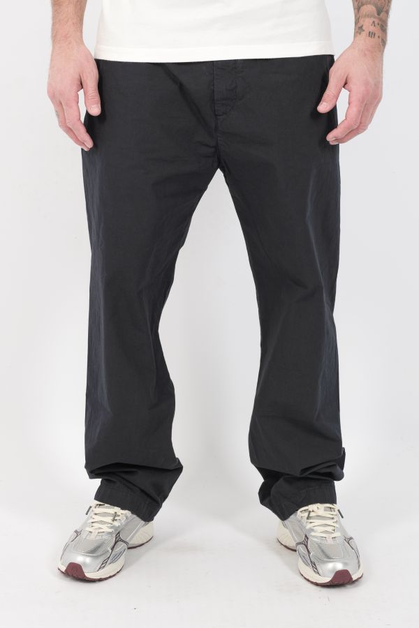 Produit PANTALON CP COMPANY MARINE A158A-889