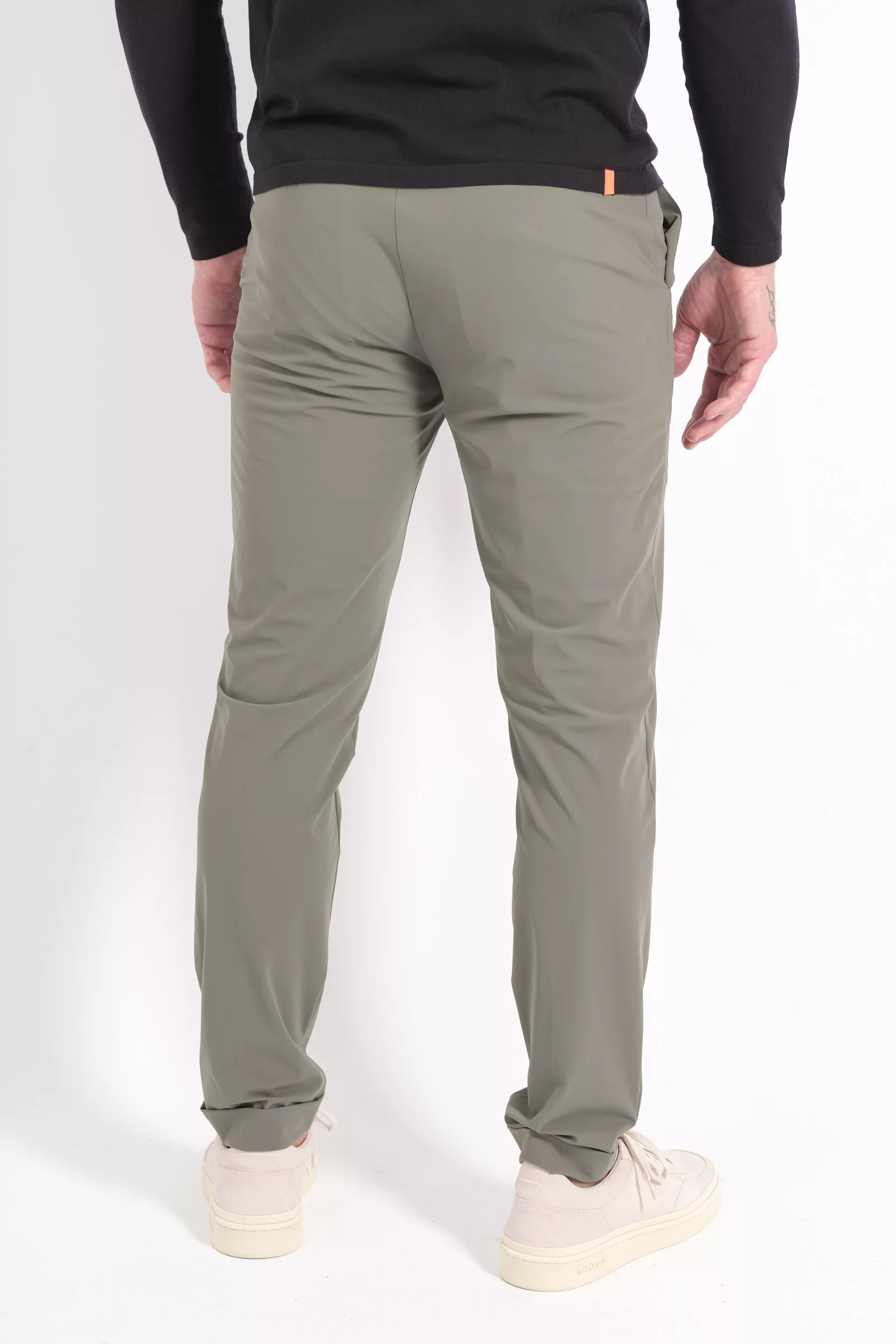 PANTALON ROBERTO RICCI DESIGN VERT AMANDE 26300-27