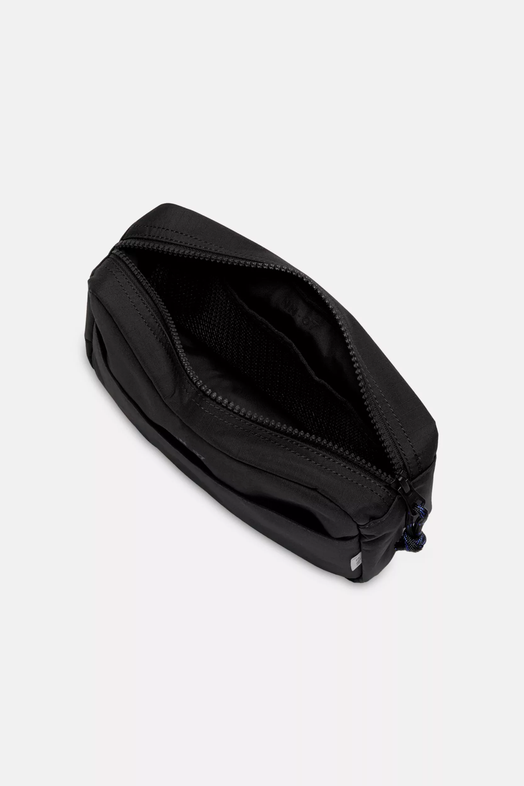 POCHETTE NOIR NN.07 WASH BAG-999