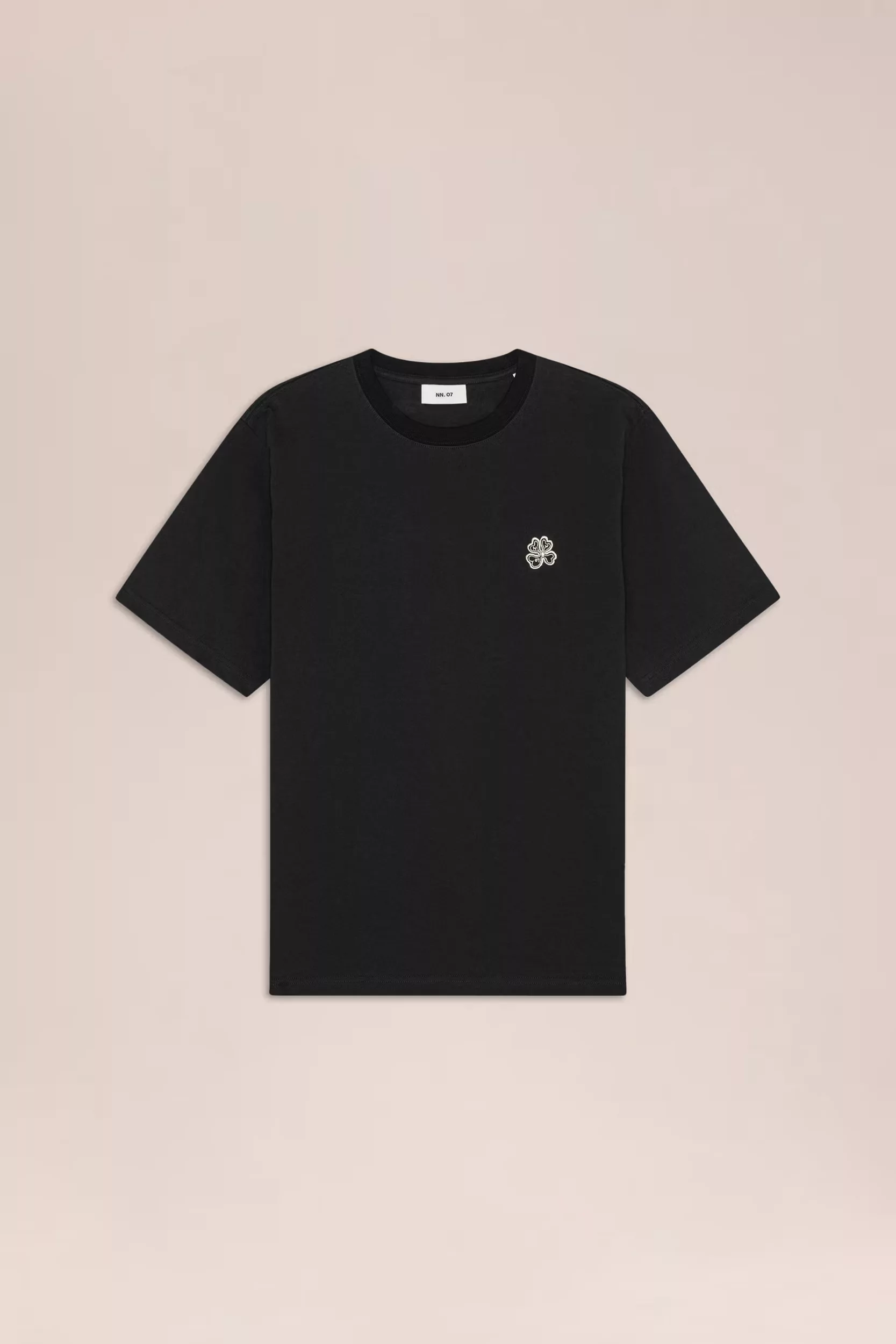 T-SHIRT NOIR A TREFLE NN.07 JETT-999