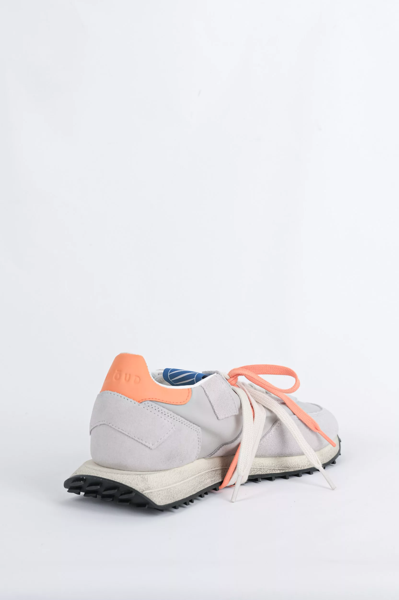 BASKETS COULEUR PERLE ET ORANGE GHOUD RCLM-BY01